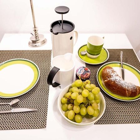 נאומבורג Ferienwohnung Am Dom II מראה חיצוני תמונה