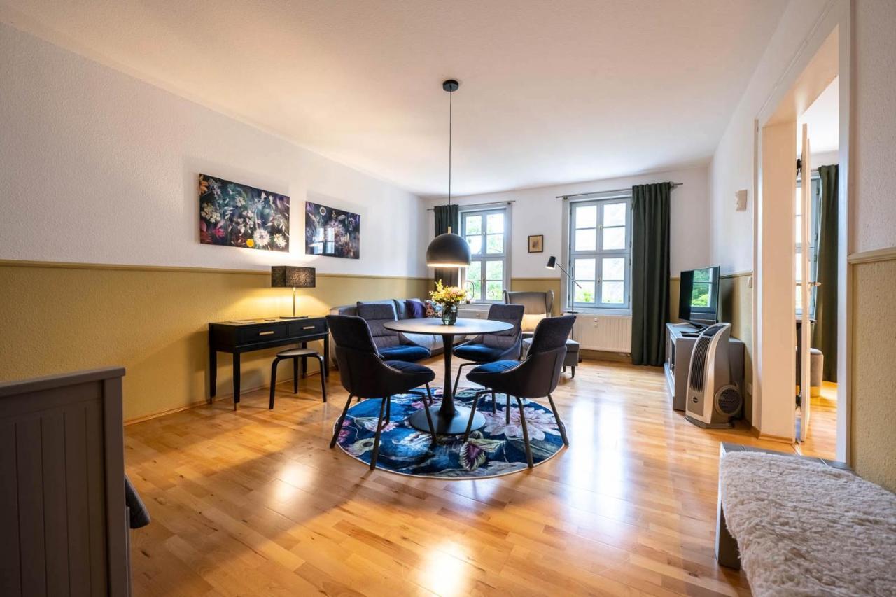 נאומבורג Ferienwohnung Am Dom II מראה חיצוני תמונה